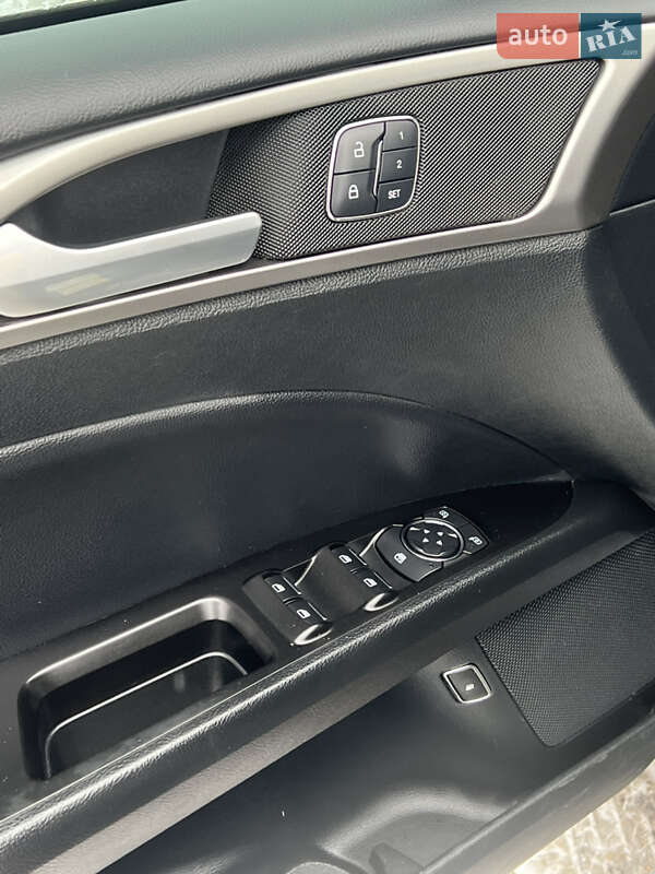 Седан Ford Fusion 2016 в Одессе фото 21 Седан Ford Fusion 2016 в Одессе