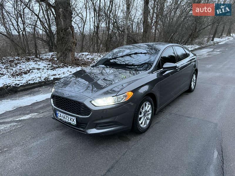 Седан Ford Fusion 2016 в Киеве фото 4 Седан Ford Fusion 2016 в Киеве