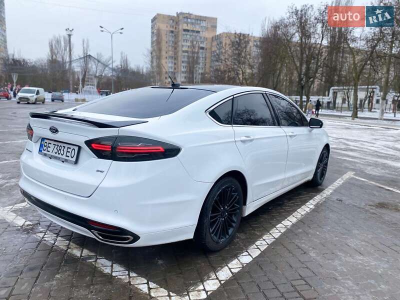 Седан Ford Fusion 2015 в Одессе
