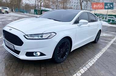 Седан Ford Fusion 2015 в Одесі