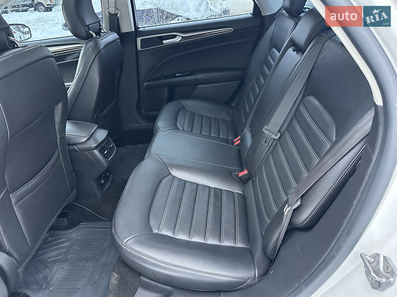 Седан Ford Fusion 2013 в Івано-Франківську фото 14 Седан Ford Fusion 2013 в Івано-Франківську
