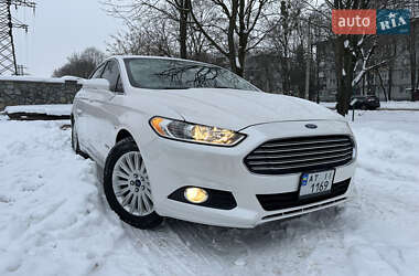 Седан Ford Fusion 2013 в Івано-Франківську