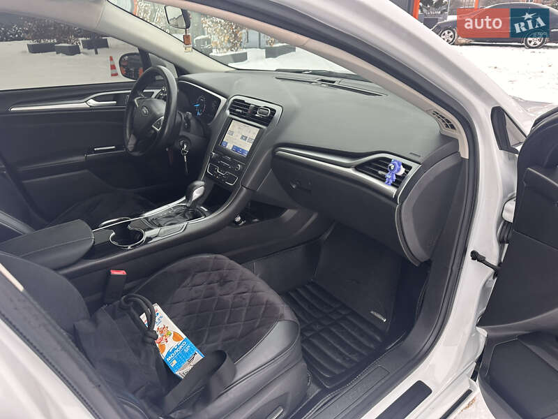 Седан Ford Fusion 2014 в Вінниці фото 22 Седан Ford Fusion 2014 в Вінниці