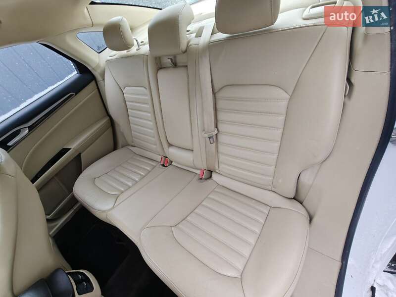 Седан Ford Fusion 2016 в Луцьку фото 4 Седан Ford Fusion 2016 в Луцьку