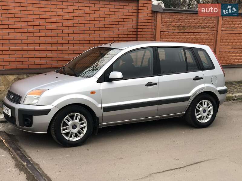 Хэтчбек Ford Fusion 2007 в Шептицькому фото 2 Хэтчбек Ford Fusion 2007 в Шептицькому