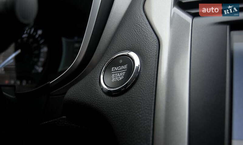 Седан Ford Fusion 2019 в Коростені