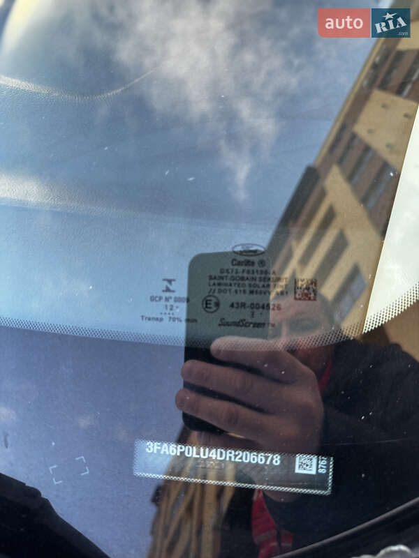 Седан Ford Fusion 2012 в Ізмаїлі