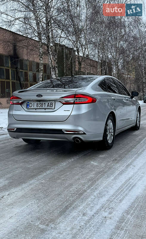 Седан Ford Fusion 2016 в Києві