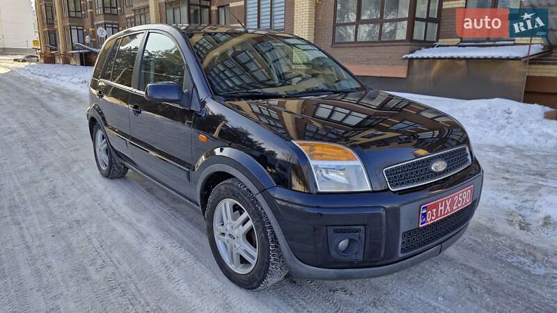 Хетчбек Ford Fusion 2008 в Чернігові