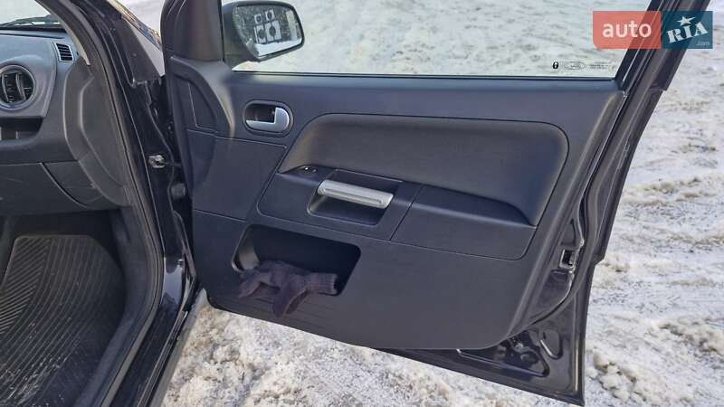 Хетчбек Ford Fusion 2008 в Чернігові