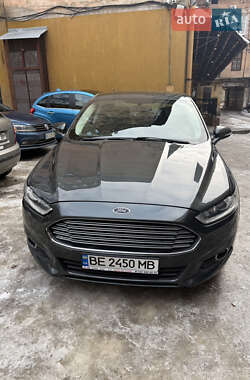 Седан Ford Fusion 2014 в Львове