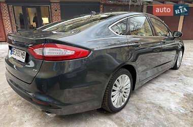 Седан Ford Fusion 2014 в Львове