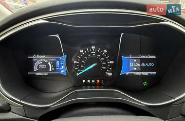 Седан Ford Fusion 2014 в Львове