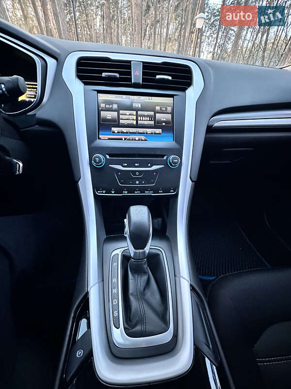 Седан Ford Fusion 2014 в Киеве