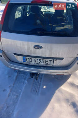 Хэтчбек Ford Fusion 2002 в Чернигове