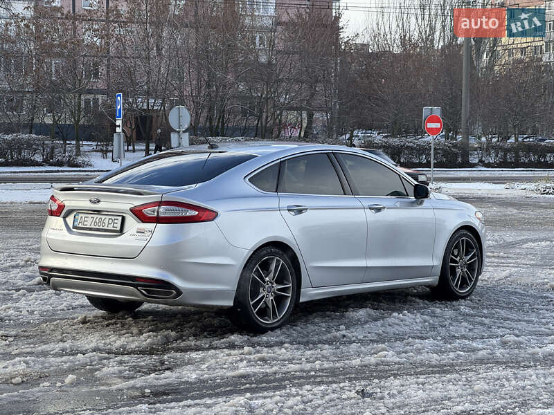 Седан Ford Fusion 2013 в Днепре