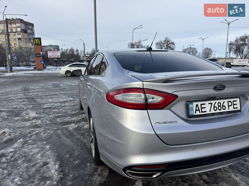 Седан Ford Fusion 2013 в Днепре