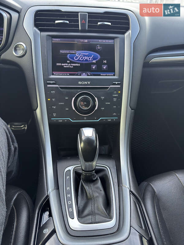 Седан Ford Fusion 2013 в Днепре