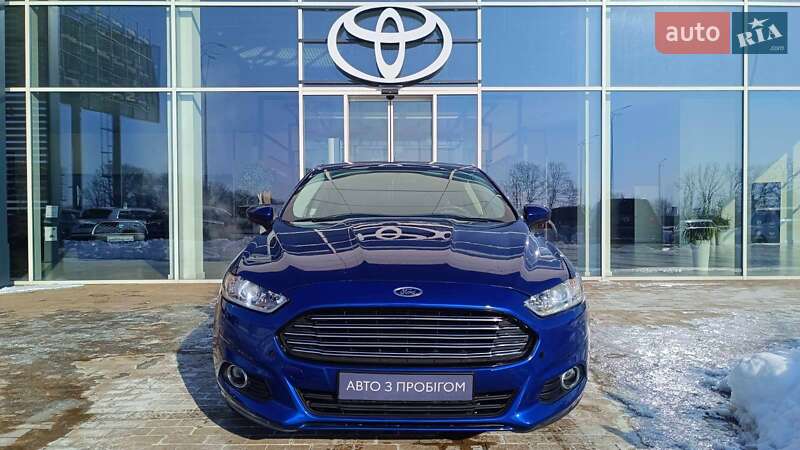 Седан Ford Fusion 2015 в Киеве