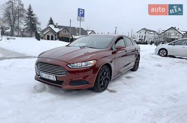 Седан Ford Fusion 2014 в Львове