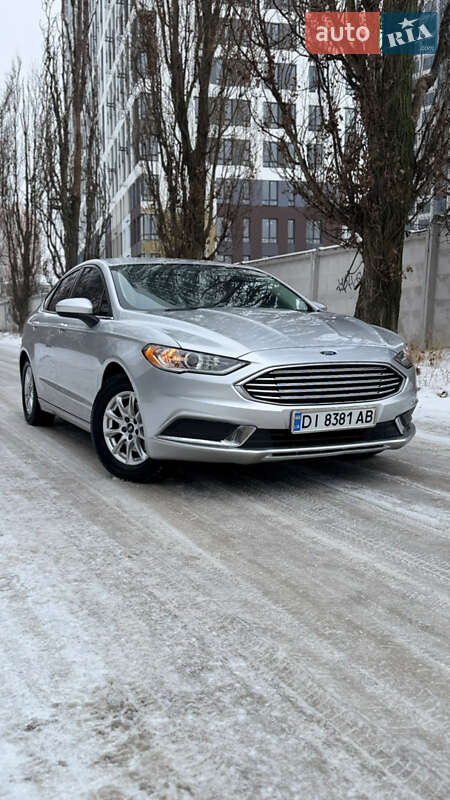 Седан Ford Fusion 2016 в Киеве фото 3 Седан Ford Fusion 2016 в Киеве
