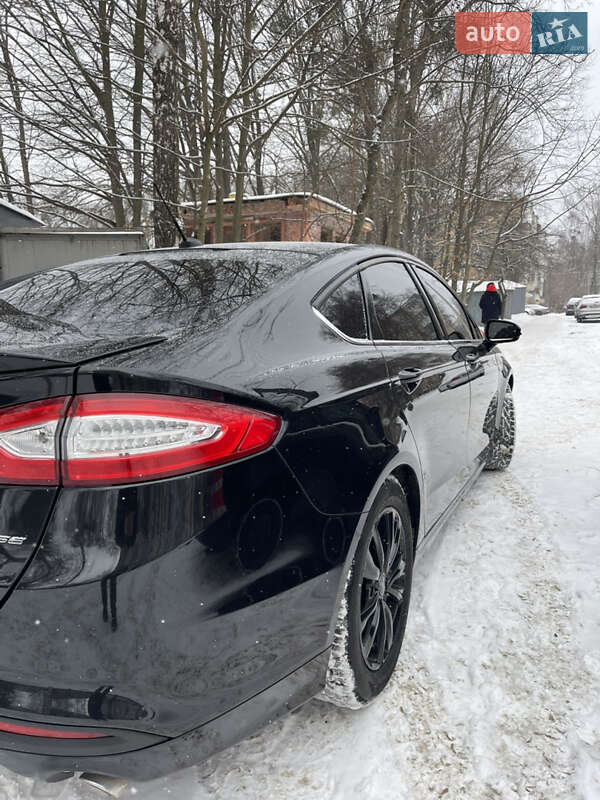 Седан Ford Fusion 2014 в Вінниці