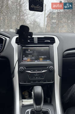 Седан Ford Fusion 2014 в Вінниці
