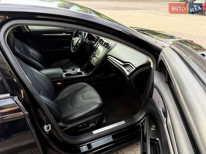 Седан Ford Fusion 2017 в Киеве