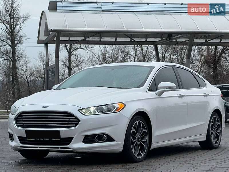 Седан Ford Fusion 2015 в Запоріжжі