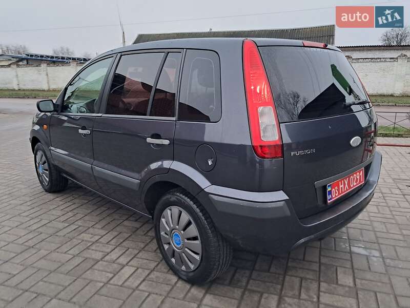 Хетчбек Ford Fusion 2009 в Прилуках
