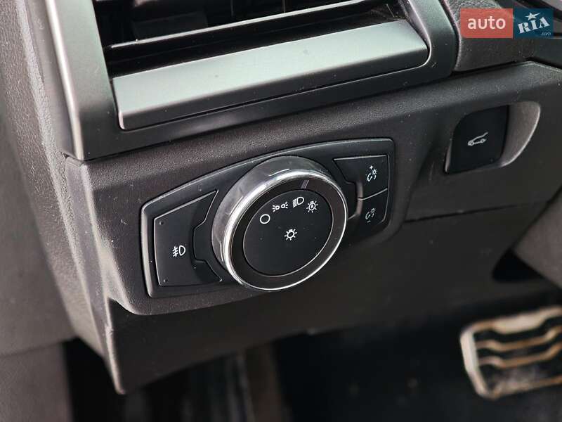 Седан Ford Fusion 2013 в Харькове фото 25 Седан Ford Fusion 2013 в Харькове