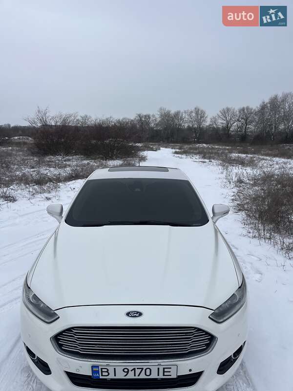 Седан Ford Fusion 2014 в Кременчуці
