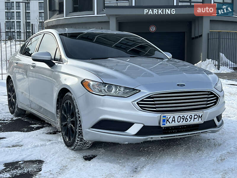 Седан Ford Fusion 2016 в Черкассах