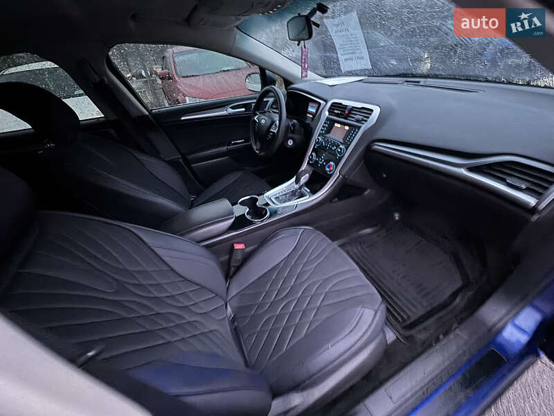 Седан Ford Fusion 2013 в Запорожье