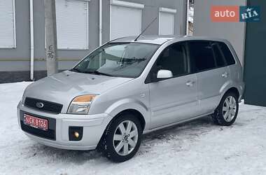 Хэтчбек Ford Fusion 2010 в Виннице