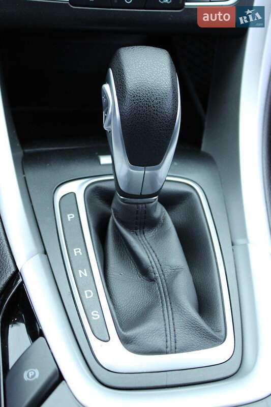 Седан Ford Fusion 2015 в Житомире