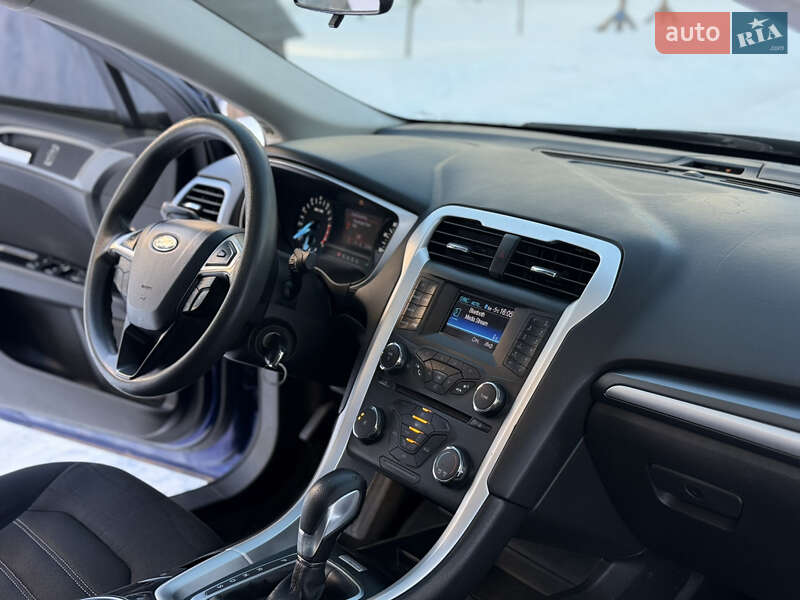 Седан Ford Fusion 2012 в Киеве