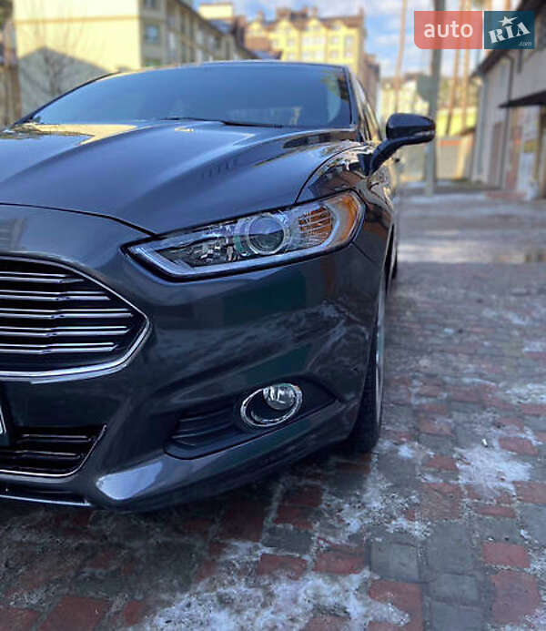 Седан Ford Fusion 2016 в Києві фото 2 Седан Ford Fusion 2016 в Києві