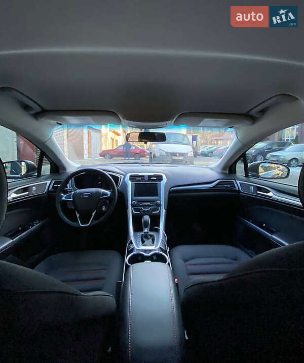 Седан Ford Fusion 2016 в Києві фото 10 Седан Ford Fusion 2016 в Києві