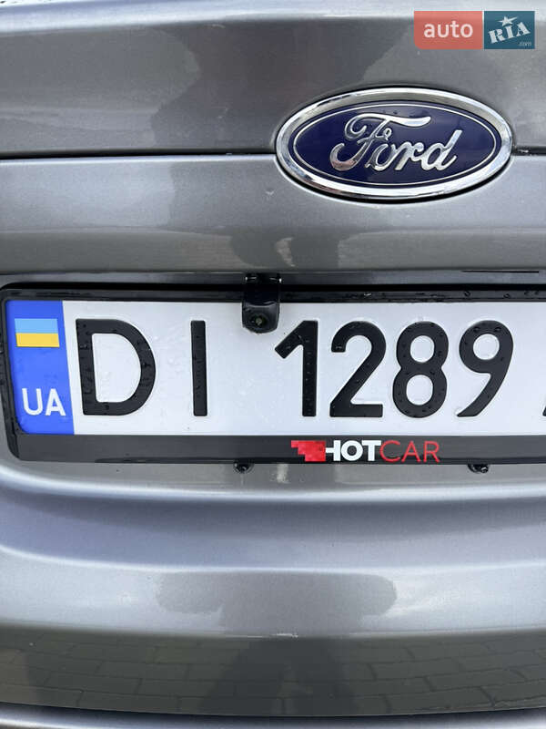 Седан Ford Fusion 2013 в Стрые