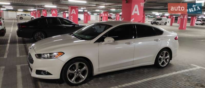 Седан Ford Fusion 2013 в Киеве фото 28 Седан Ford Fusion 2013 в Киеве