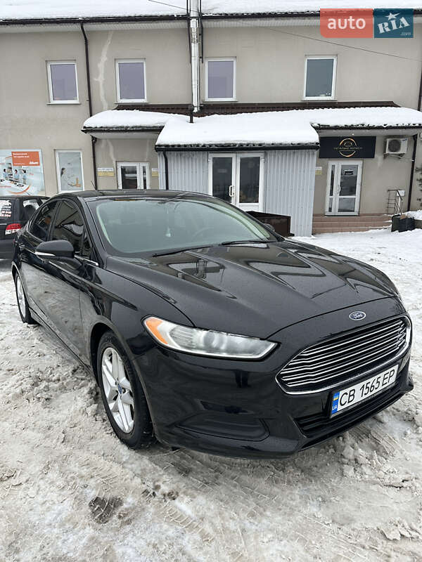 Седан Ford Fusion 2012 в Чернигове