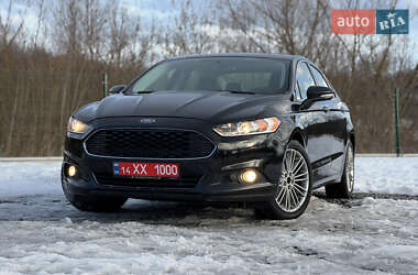 Седан Ford Fusion 2015 в Львове