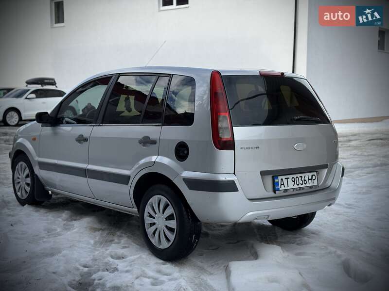 Хэтчбек Ford Fusion 2006 в Ивано-Франковске