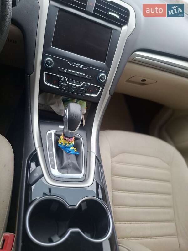 Седан Ford Fusion 2013 в Киеве