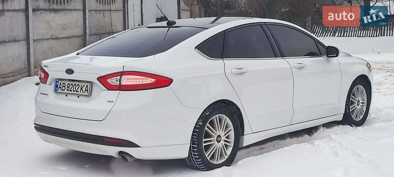 Седан Ford Fusion 2015 в Виннице