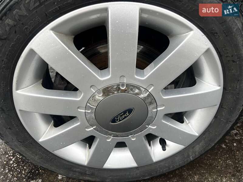 Хэтчбек Ford Fusion 2011 в Кременчуге фото 14 Хэтчбек Ford Fusion 2011 в Кременчуге