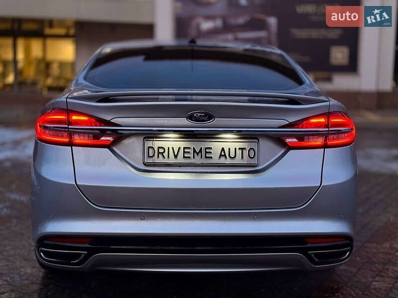 Седан Ford Fusion 2016 в Днепре