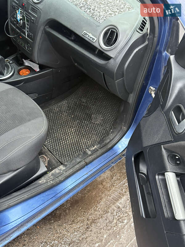 Седан Ford Fusion 2008 в Києві фото 7 Седан Ford Fusion 2008 в Києві