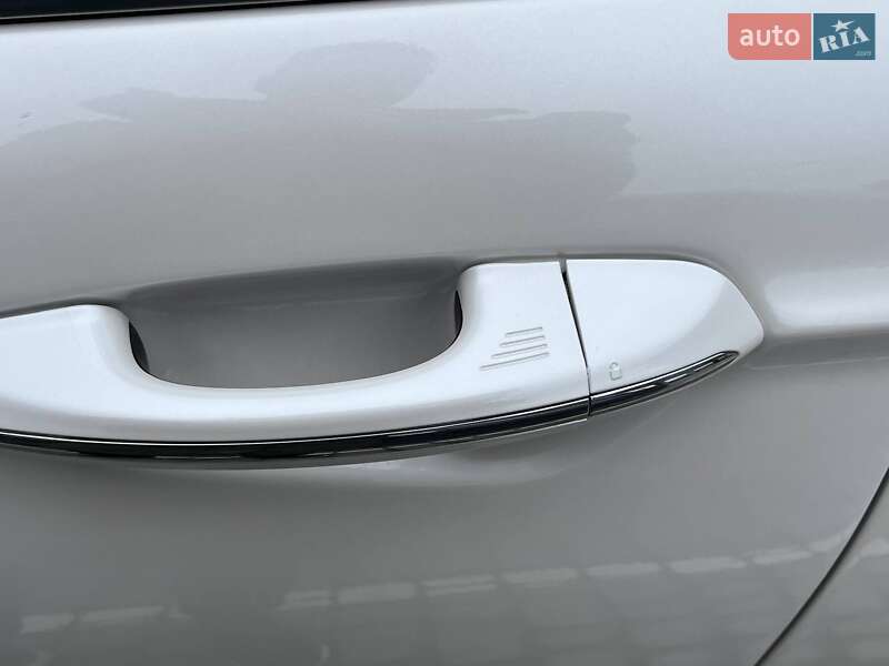 Седан Ford Fusion 2015 в Миколаєві